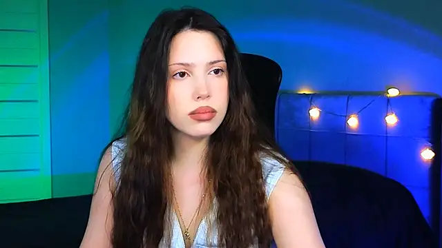 Stacy Gonzales  online show from 03/20/25, 08:42