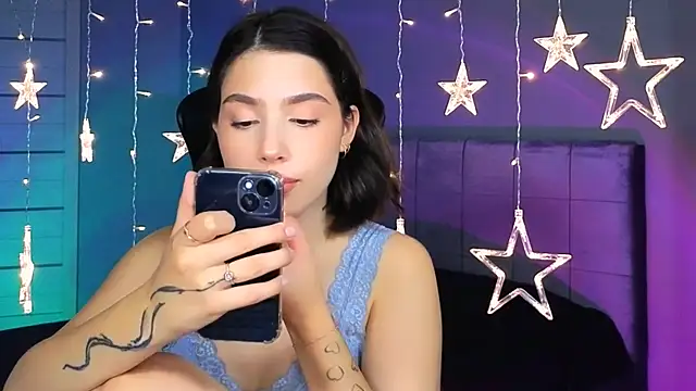 Stacy Gonzales  online show from 09/26/25, 11:58