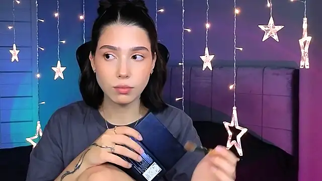 Stacy Gonzales  online show from 10/15/25, 10:15