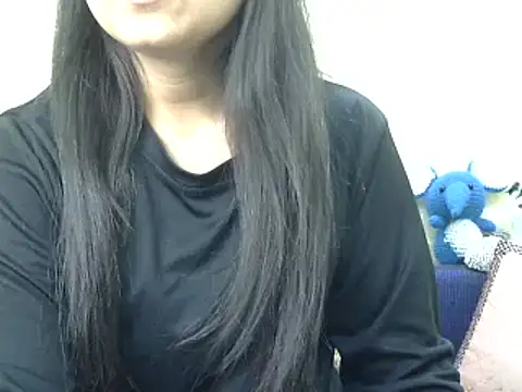 Snapshot of WildRuhi20 chatting on 12/11/24, 03:02 WildRuhi20 online show from 12/11/24, 03:02