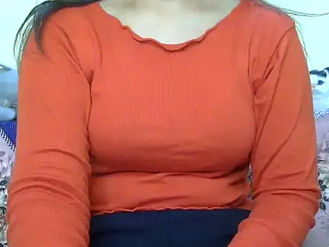 Snapshot of WildRuhi20 chatting on 01/11/25, 02:25 WildRuhi20 online show from 01/11/25, 02:25