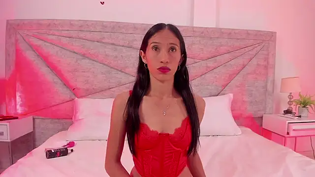 RoseTaylor   online show from 02/02/25, 06:04