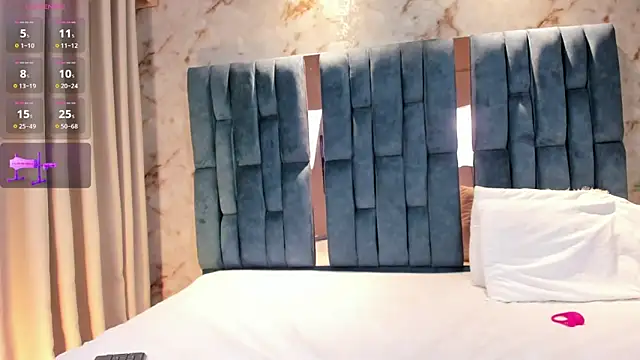 RoseTaylor   online show from 04/18/26, 12:36