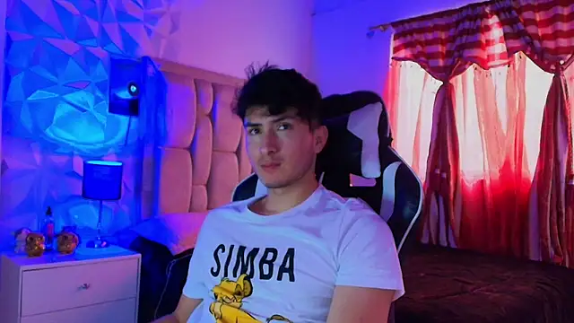 santyago taylor online show from 12/27/24, 07:03