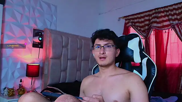 santyago taylor online show from 12/28/24, 09:51