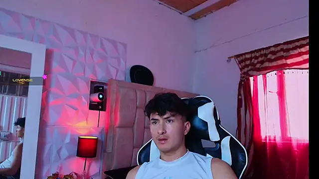 santyago taylor online show from 01/09/25, 06:57