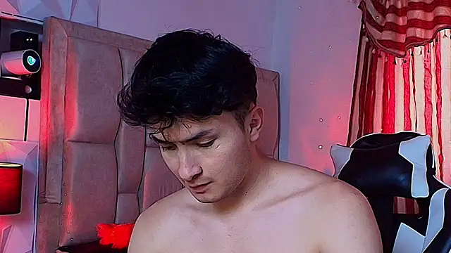 santyago taylor online show from 01/28/25, 06:39