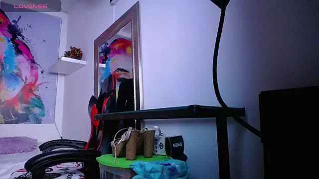 cristal horny19 online show from 03/21/26, 11:08