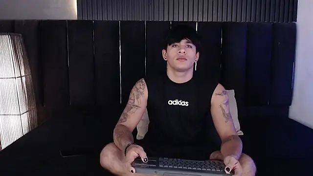 LuciferM Star online show from 04/09/26, 07:52