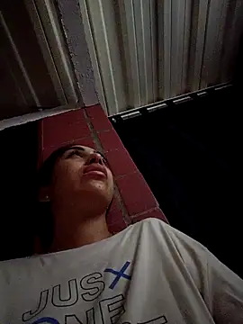 ifeelverywet andhot online show from 05/04/26, 02:13