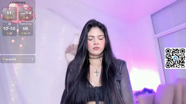 Snapshot of aisha_sakina chatting on 10/11/25, 10:41 aisha sakina online show from 10/11/25, 10:41