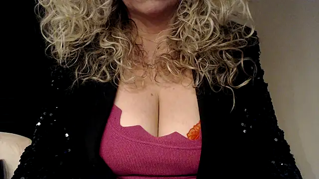 JenniLowen online show from 02/09/25, 06:47