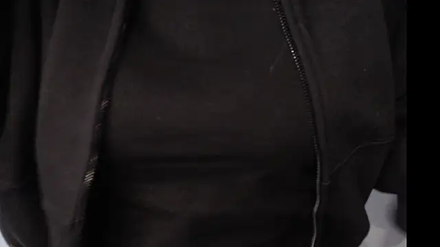 JenniLowen online show from 03/18/25, 10:57