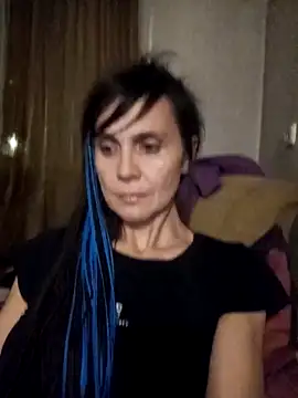 Francenia lolis online show from 10/20/25, 08:09