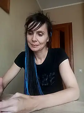 Francenia lolis online show from 10/25/25, 10:56