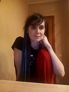 Francenia lolis online show from 11/07/25, 09:59