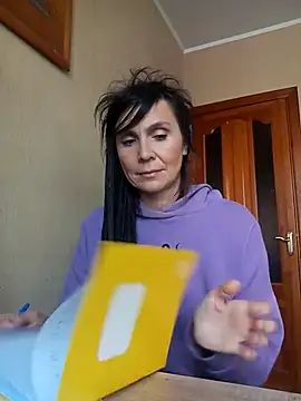 Francenia lolis online show from 01/18/26, 10:52