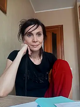 Francenia lolis online show from 02/17/26, 10:23