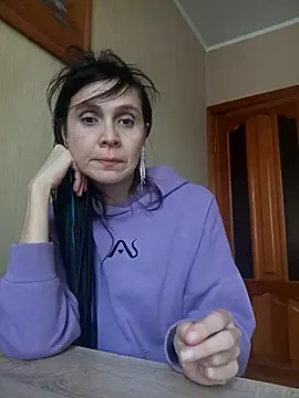 Francenia lolis online show from 02/28/26, 08:26