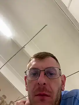 adrian90bi11 online show from 04/08/26, 09:20