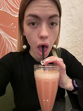 -Sexy Barbie- online show from 02/20/25, 09:11