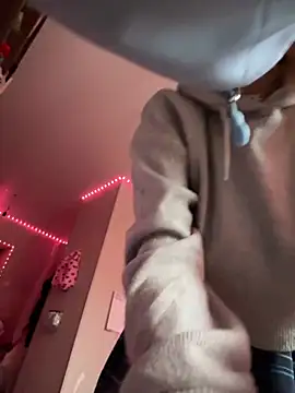 -Sexy Barbie- online show from 02/22/25, 09:56