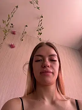 -Sexy Barbie- online show from 03/14/25, 06:21