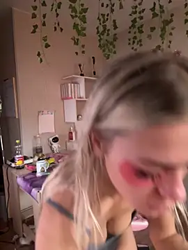 -Sexy Barbie- online show from 09/13/25, 03:17