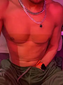 thesummerboy online show from 12/20/24, 04:42