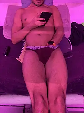 thesummerboy online show from 12/21/24, 03:14