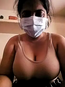 Snapshot of Madhavi_mishra chatting on 01/23/25, 11:48 Madhavi mishra online show from 01/23/25, 11:48