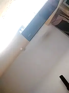 Snapshot of Madhavi_mishra chatting on 02/12/25, 02:03 Madhavi mishra online show from 02/12/25, 02:03