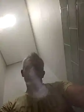 NICJOHNS online show from 02/05/26, 05:17