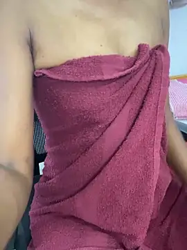 juliya Les online show from 04/22/26, 09:33