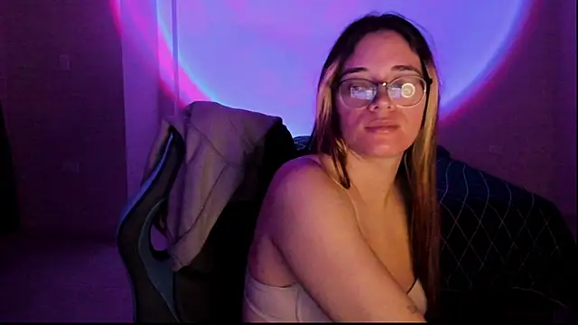 atenas 05  online show from 10/13/25, 09:20