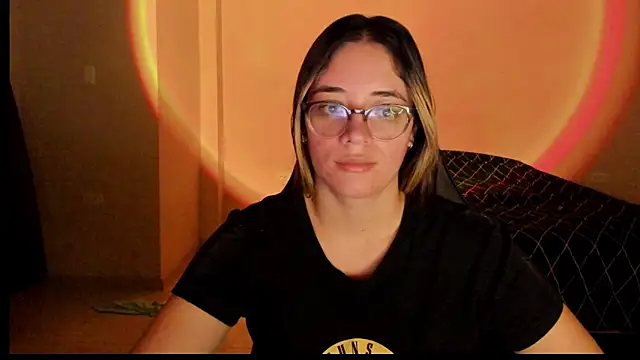 atenas 05  online show from 10/17/25, 09:34