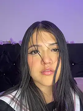 Snapshot of alisson_carolina73 chatting on 02/06/25, 03:59 alisson carolina73 online show from 02/06/25, 03:59