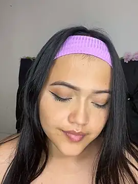 Snapshot of alisson_carolina73 chatting on 02/10/25, 03:46 alisson carolina73 online show from 02/10/25, 03:46