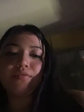 Snapshot of alisson_carolina73 chatting on 02/12/25, 05:58 alisson carolina73 online show from 02/12/25, 05:58