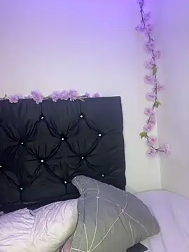 Snapshot of alisson_carolina73 chatting on 02/15/25, 03:31 alisson carolina73 online show from 02/15/25, 03:31