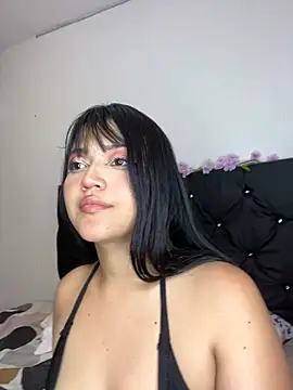 Snapshot of alisson_carolina73 chatting on 02/28/25, 01:47 alisson carolina73 online show from 02/28/25, 01:47