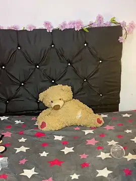 alisson carolina73 online show from 03/16/25, 09:05