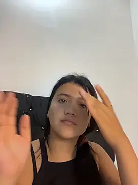 alisson carolina73 online show from 03/25/26, 02:28