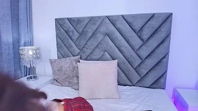 Snapshot of Juanita_owens chatting on 02/27/25, 10:09 Juanita owens online show from 02/27/25, 10:09