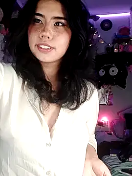 kiki cavilll online show from 12/06/24, 01:07