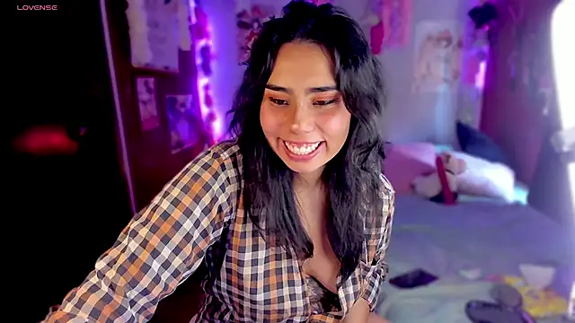 kiki cavilll online show from 02/19/25, 02:55