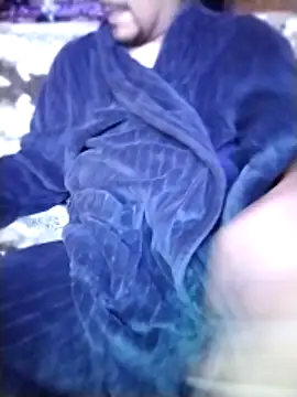 Professor Leo  online show from 12/17/25, 05:41