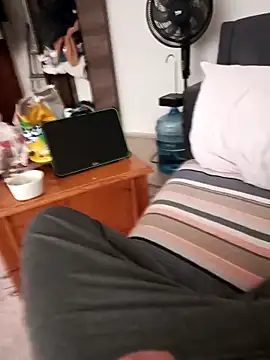 keremcim online show from 04/10/26, 04:28