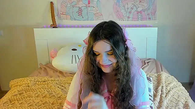 kuraii1  online show from 02/28/25, 05:15