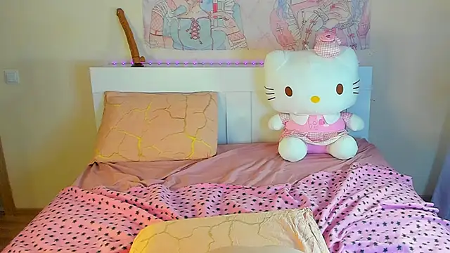 kuraii1  online show from 03/06/25, 07:54